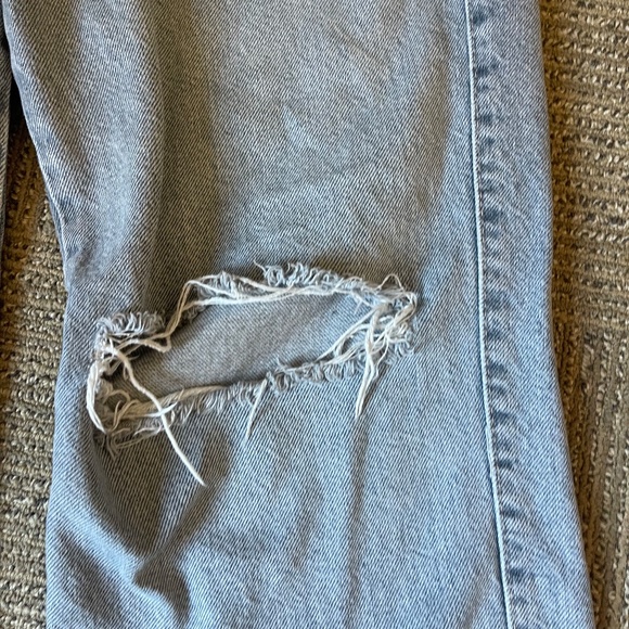 Greyish Jeans - Picture 2 of 3
